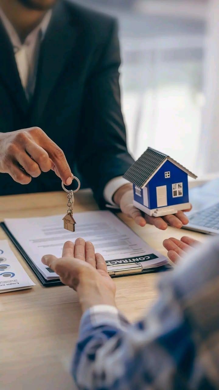 Real Estate social-media example 3